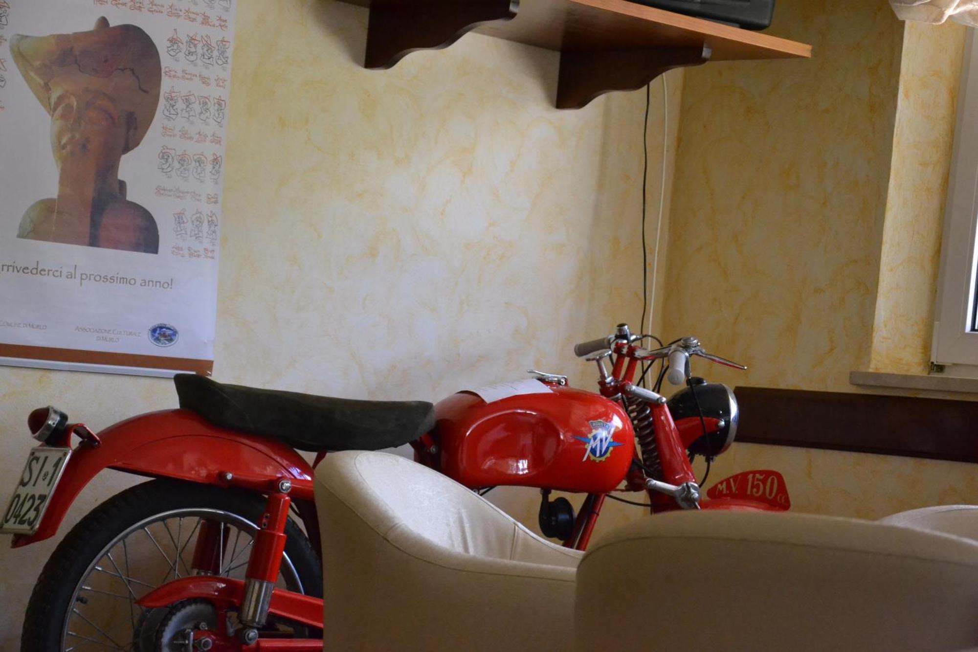 Albergo Di Мурло Экстерьер фото